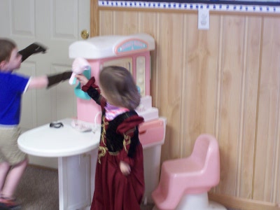 ../images/playing/children-playing-21.JPG  All images used with permission.