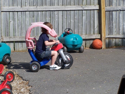 ../images/playing/children-playing-29.JPG  All images used with permission.