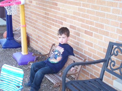 ../images/playing/children-playing-34.JPG  All images used with permission.